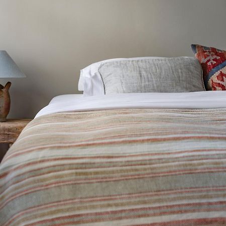 Guesthouse Aubrey - Charming Cottage In The Heart Of Brugge Eksteriør bilde