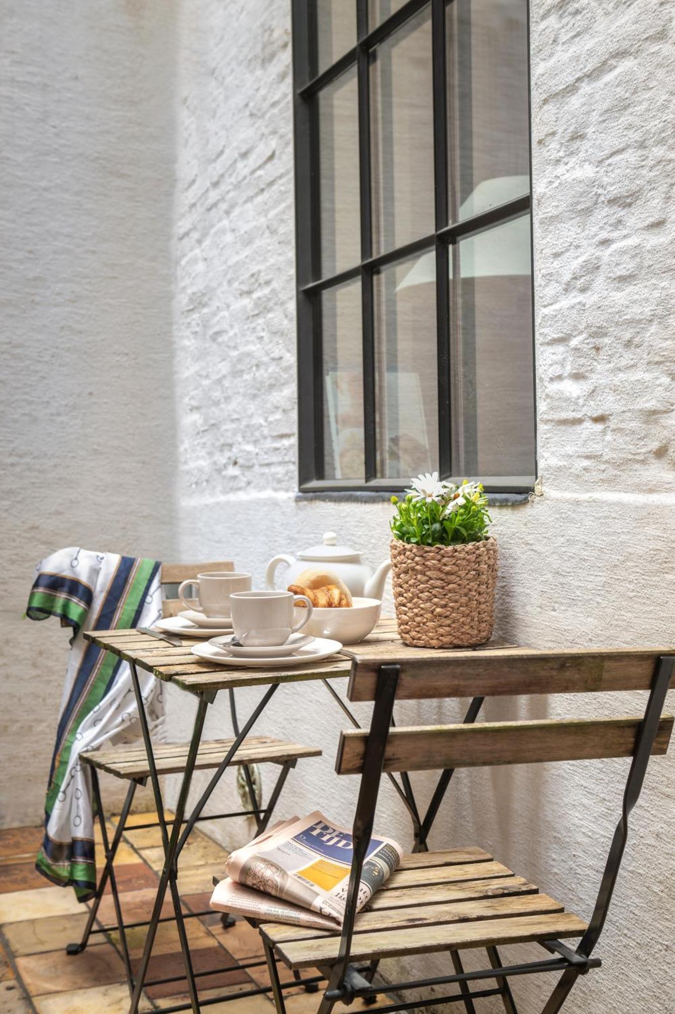 Guesthouse Aubrey - Charming Cottage In The Heart Of Brugge Eksteriør bilde