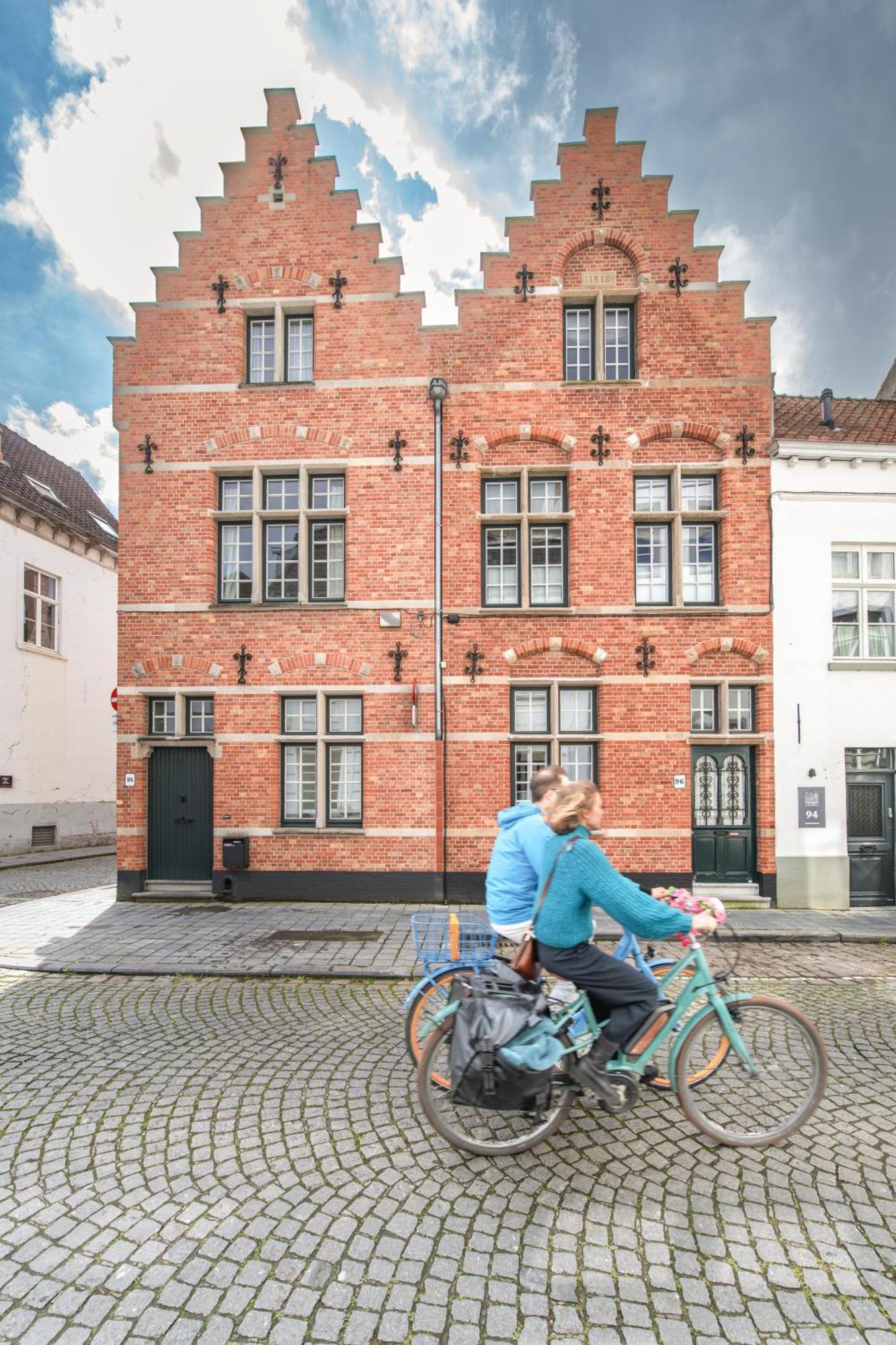 Guesthouse Aubrey - Charming Cottage In The Heart Of Brugge Eksteriør bilde