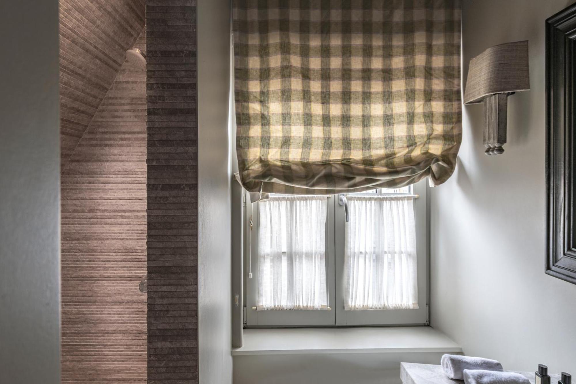Guesthouse Aubrey - Charming Cottage In The Heart Of Brugge Eksteriør bilde