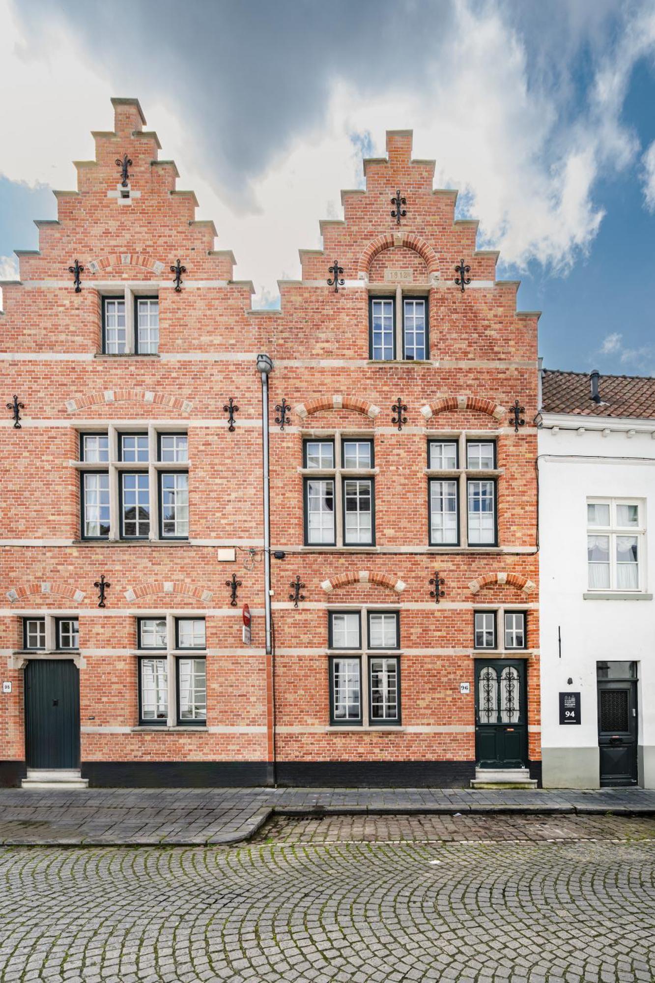 Guesthouse Aubrey - Charming Cottage In The Heart Of Brugge Eksteriør bilde
